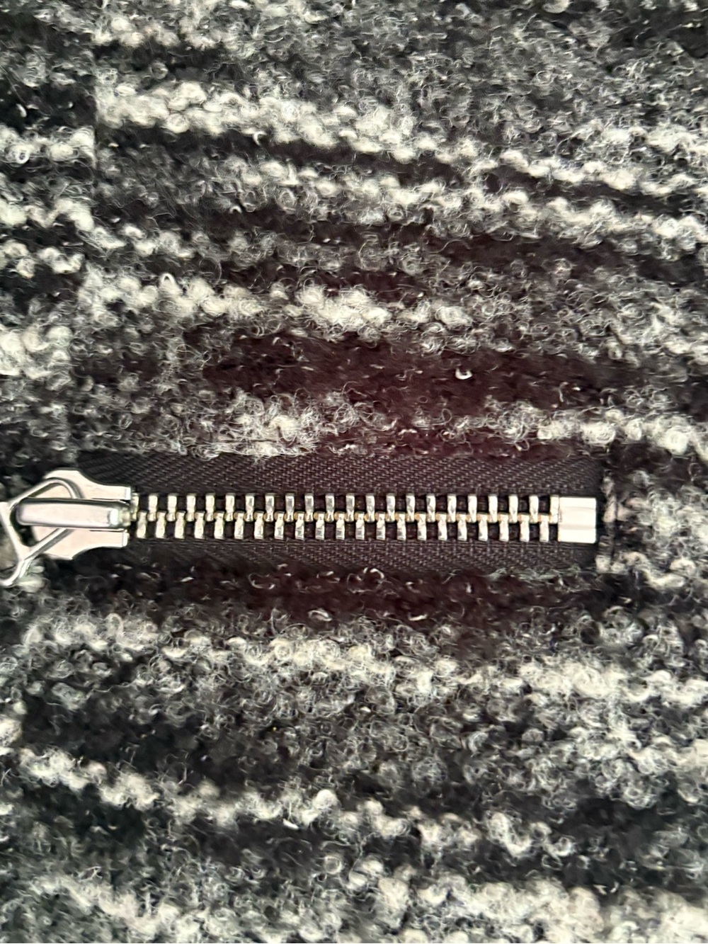 Isabel Marant wool blend mini skirt, Lambs leather trim Black+cream boucle zip - Picture 5 of 5
